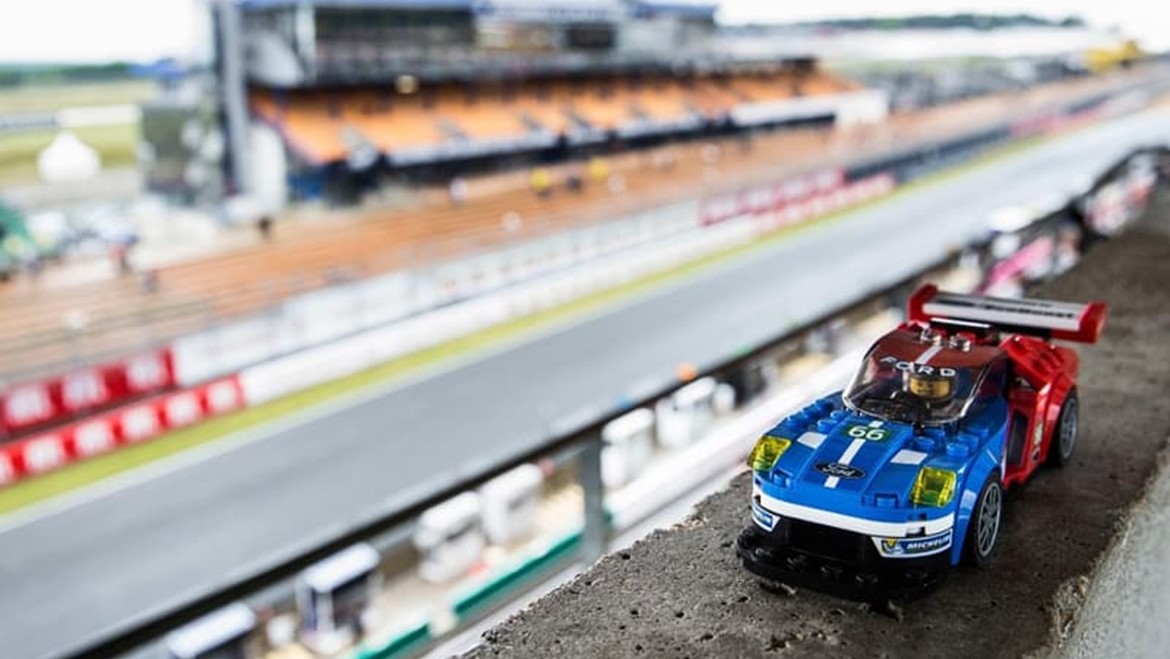 The Speed Champions 2016 Ford GT on the start/finish straight at Le Mans. Image © LEGO Group