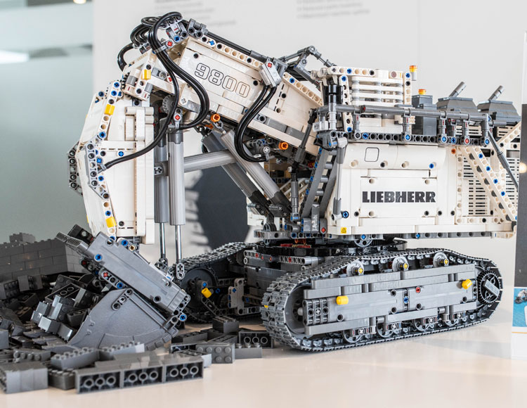 The upcoming LEGO Technic Liebherr R 9800, set 42100, with over 4,000 pieces and originally a LEGO Ideas submission.