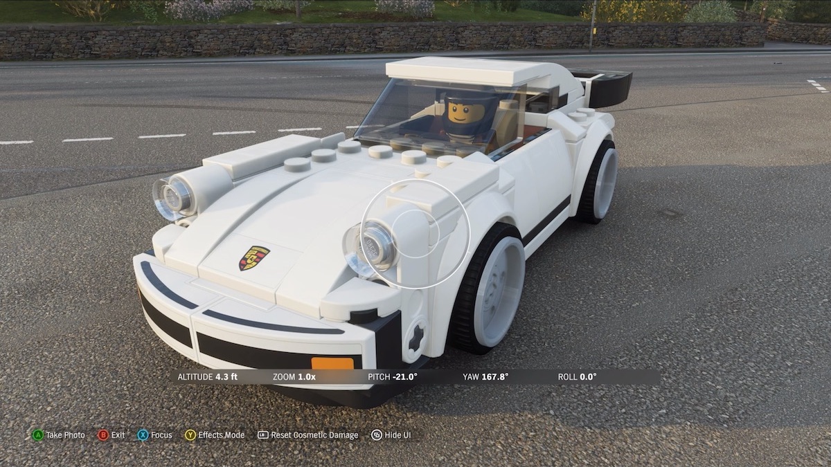 The in-game Forza Horizon 4 Speed Champions version of the new set 758985 Porsche 911 Turbo 3.0 in white.