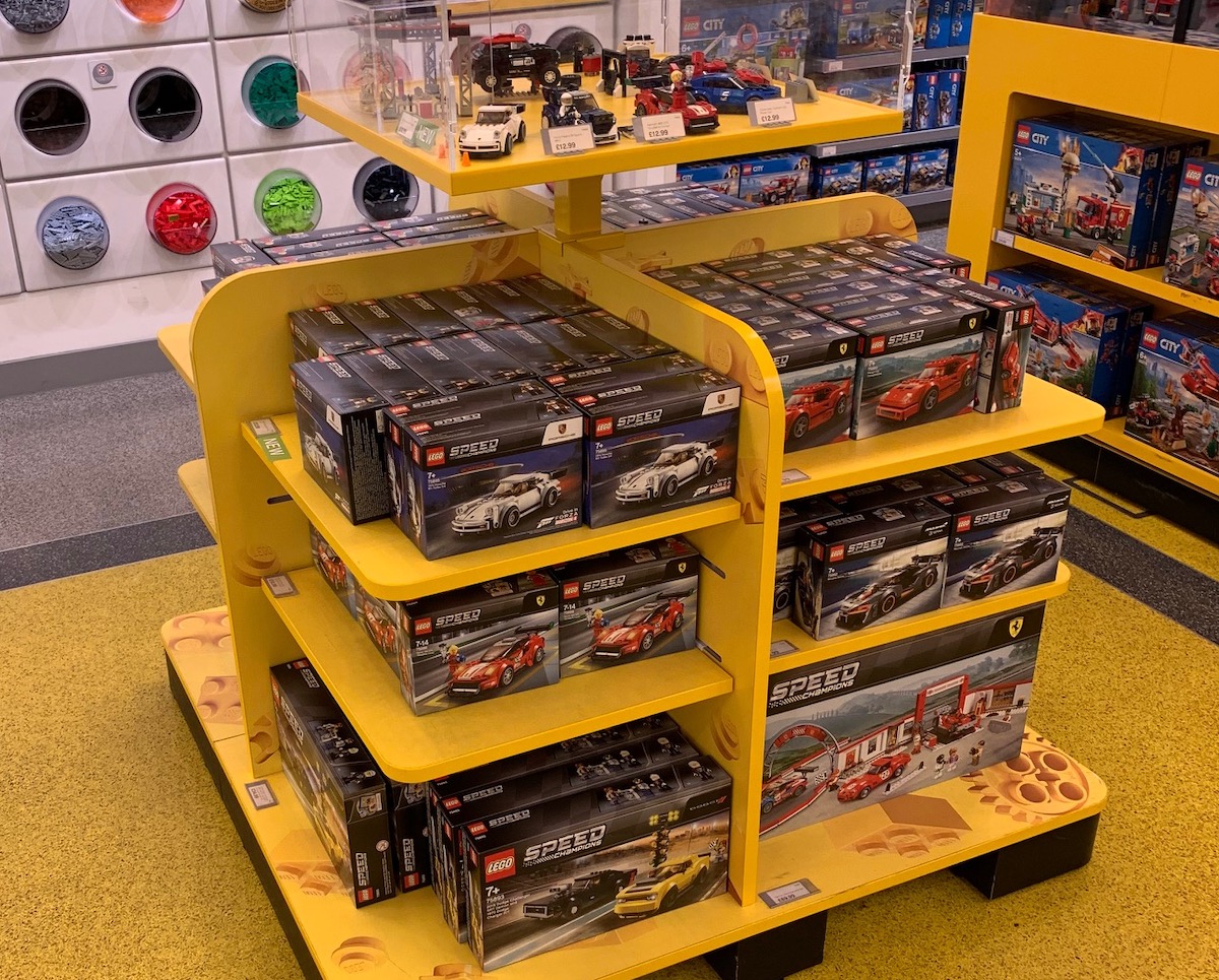 Tons of stock of the new 911 Speed Champions set, plus the Ferrari F40 Competizione, 488 GT3 and Senna. Surprising to see the Ferrari Ultimate Garage still in stock, but the bigger sets do seem to have a longer shelf life.