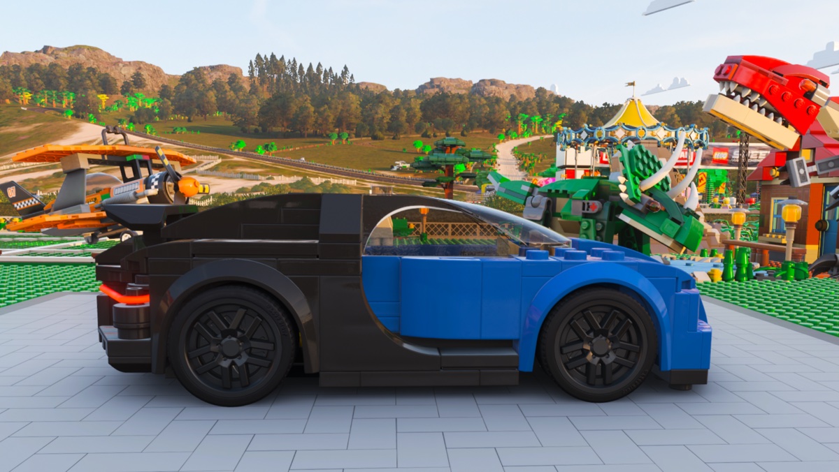Side profile of the LEGO Chiron - the trademark C curve at the rear three-quarters is ever present. Am I the only one thinking what a Technic Chiron would look like in Forza Horizon 4? It'd certainly be a lot more modelling work...