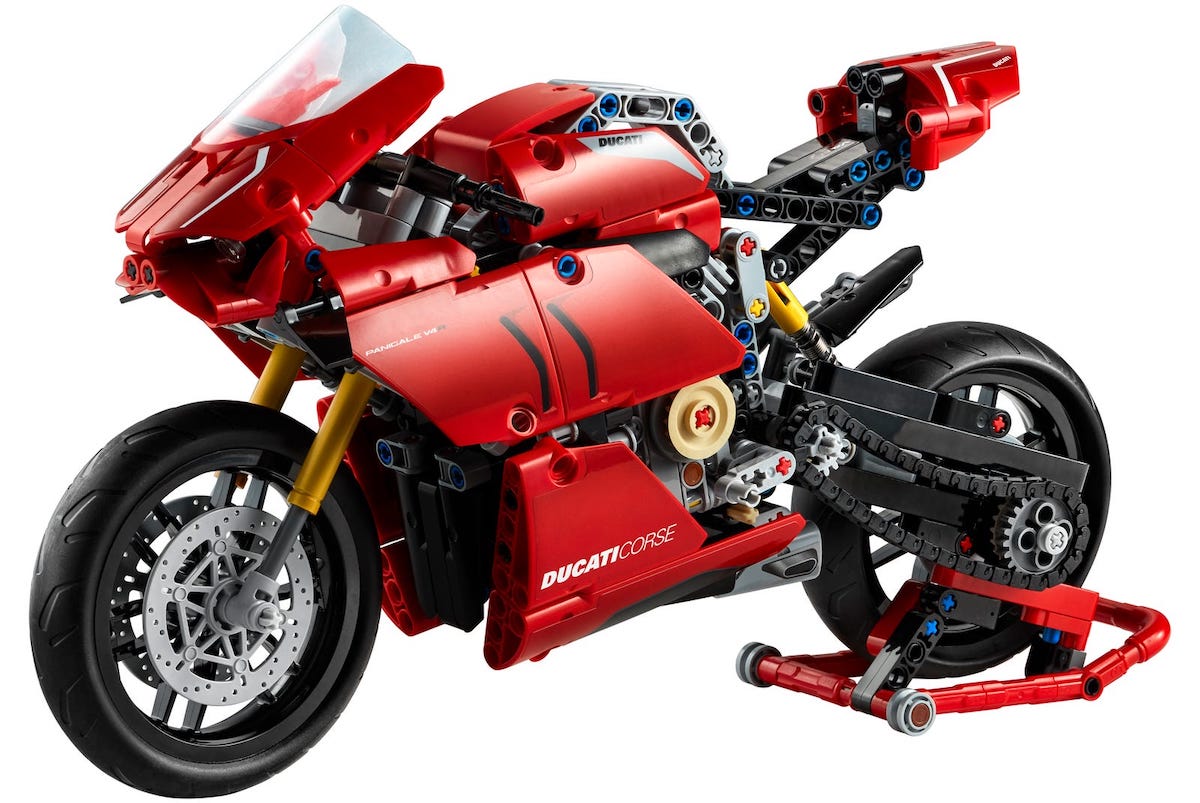 The 2020 motorcycle set from the LEGO Technic line - the Ducati Panigale V4 R in red, set 42107