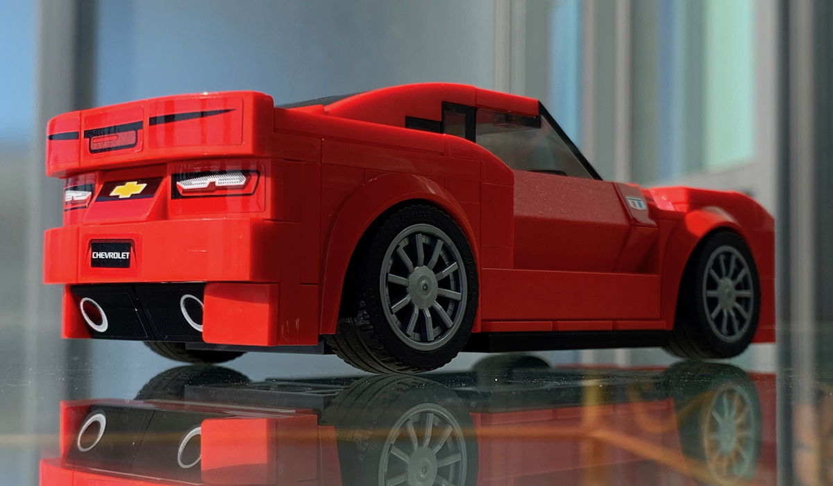 Showing it's possible to make a Speed Champions model with two good wheel options, here's the 9 spoke option along with a look at the back of the model. The rear lights and Chevrolet badge stickers look good, but the rear spoiler is too chunky - the black line in the stickers doesn't help.