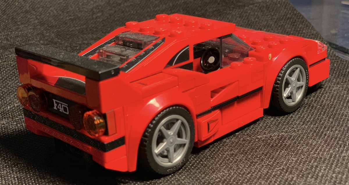 The two tone nature of this model across the spoiler attempts to capture the real-life carbon fiber detailing on the F40 LM. The profile is reasonably accurate.