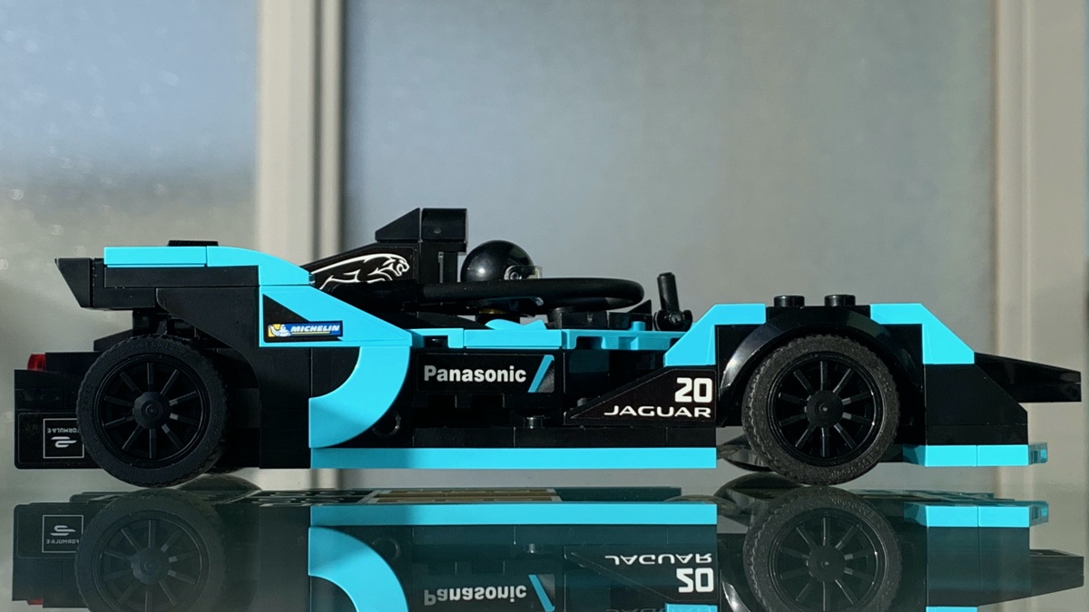 Side on shows how low slung this Jaguar Formula E car is, with the mini-figure sitting slightly proud of the HALO ring around the cockpit. The whole model isn't much over 5 bricks high at its tallest point and the angles and slopes are obvious at this angle.