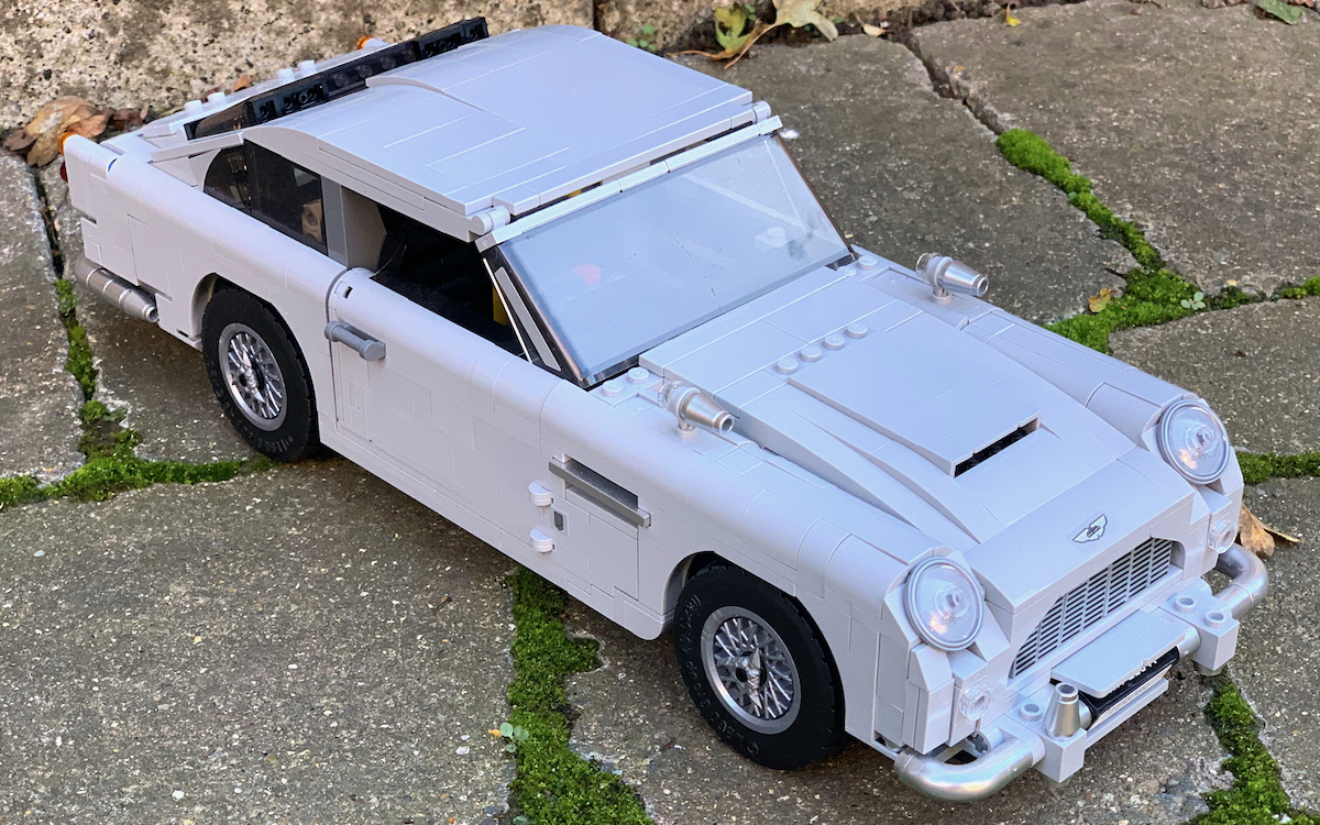 The LEGO Creator Expert Aston Martin DB5 in James Bond Specification, complete with machine guns on the front wings and changeable licence plates.
